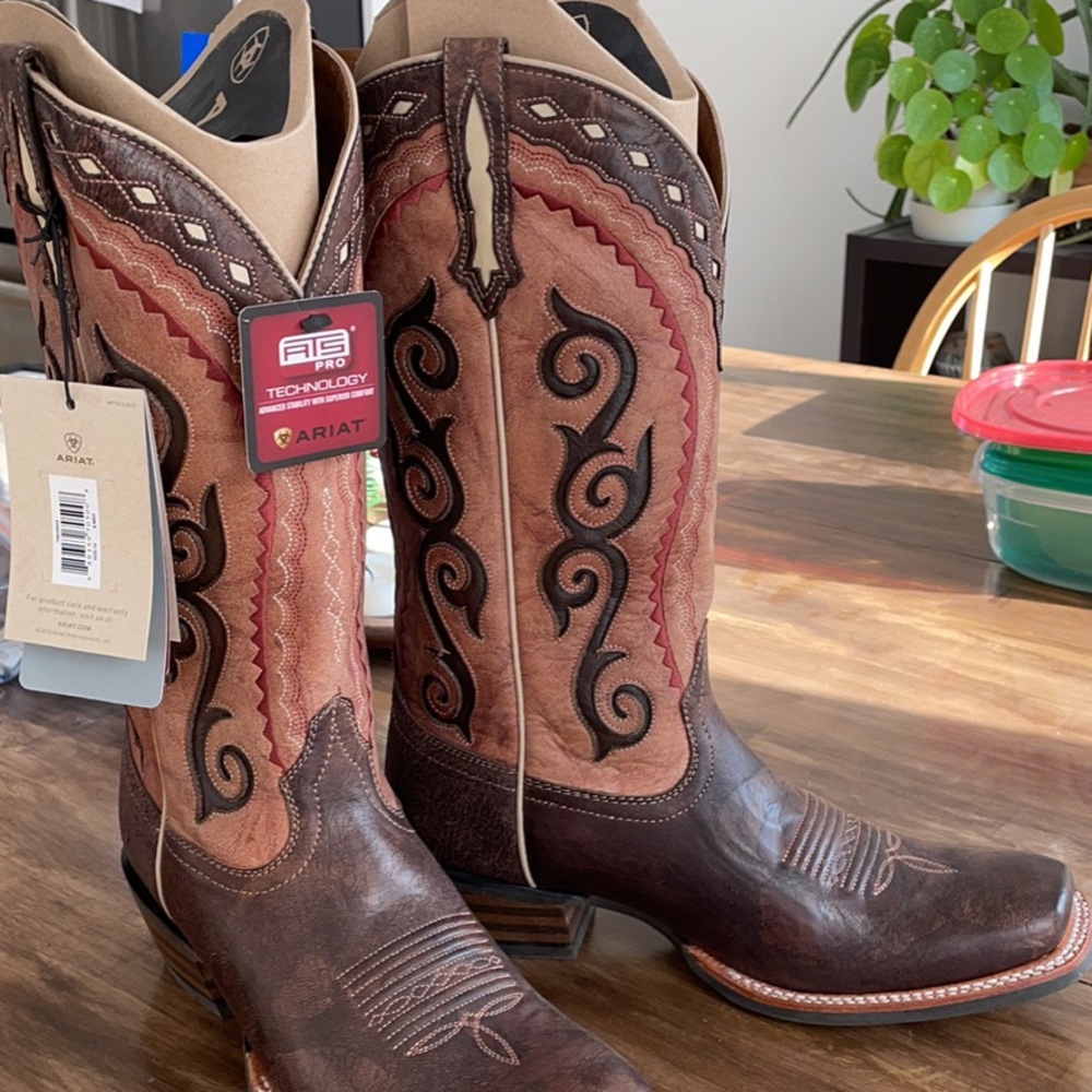Ariat Cowtown Cutter Boot